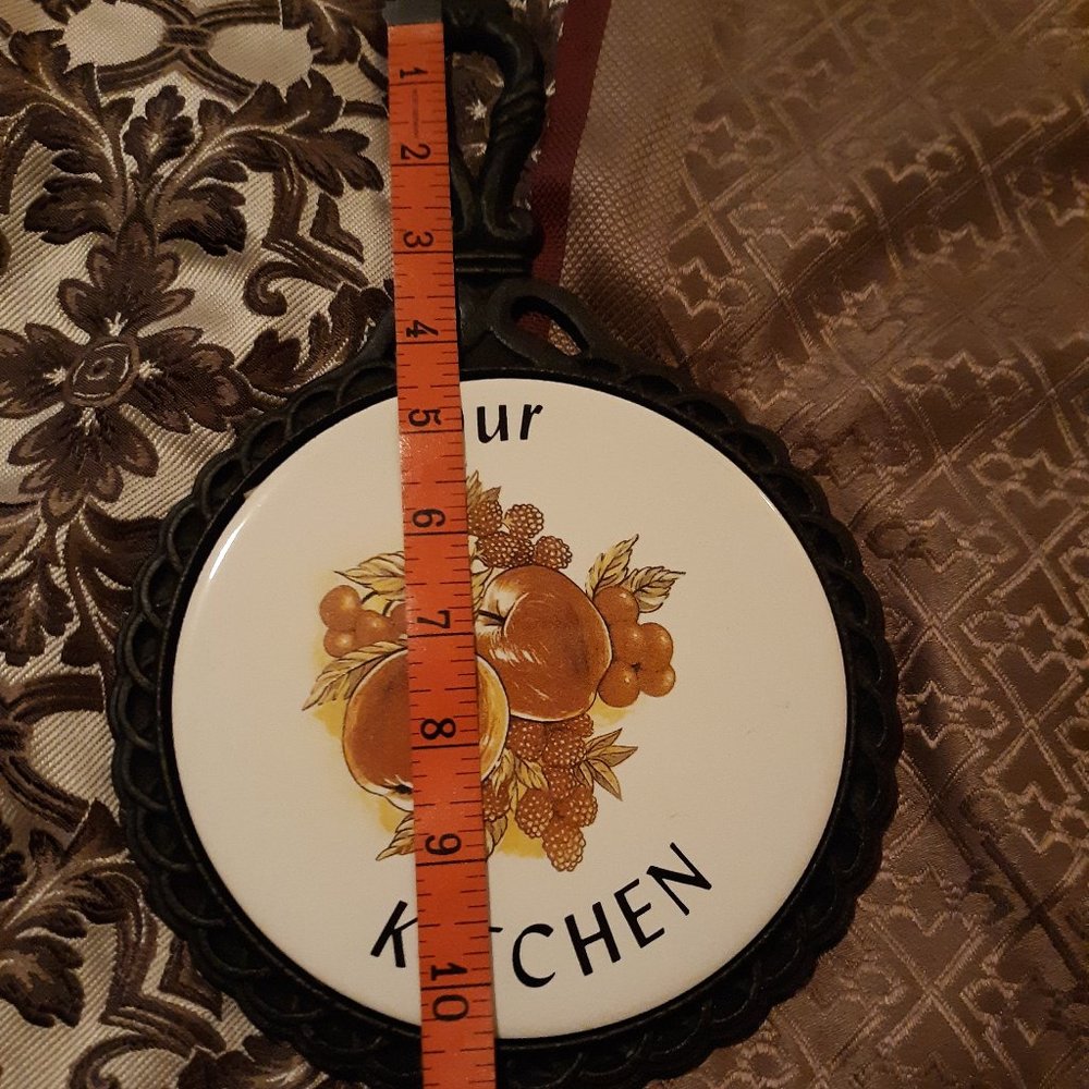 Very Good Condition (OUR KITCHEN) decor - Picture 4 of 6